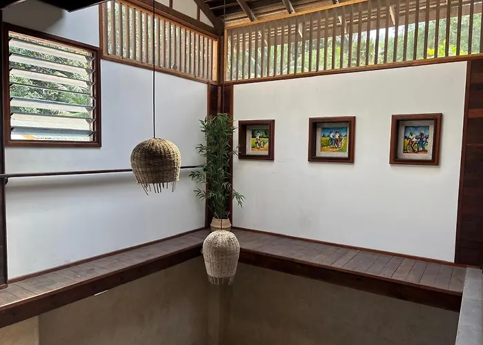 Kaz Dibwa House Holiday home *
